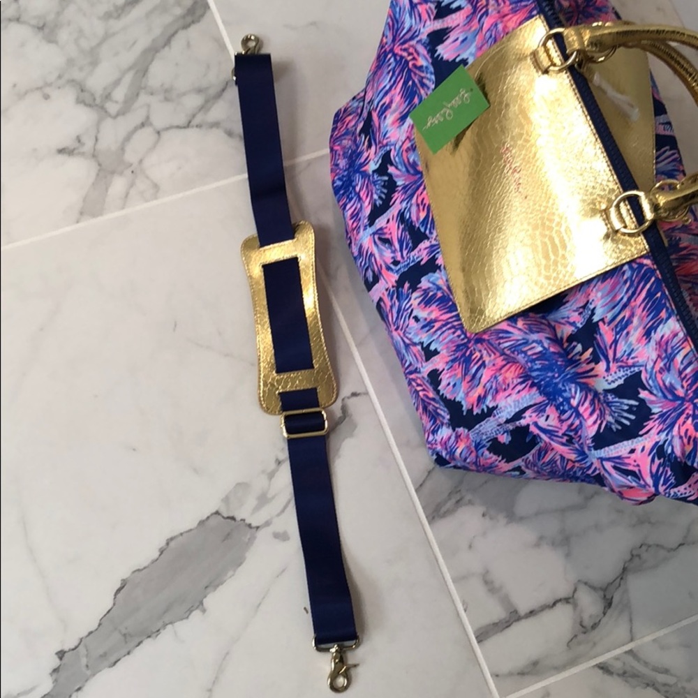Lilly Pulitzer NWT packable escape weekend bag - Picture 6 of 8